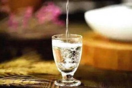 茅台验酒器是什么光「贵州茅台验酒器」