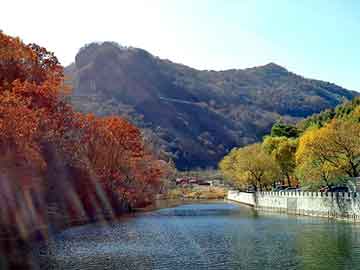 没胆囊人千万不能吃七大食物，切除后喝酒、花生米要远离